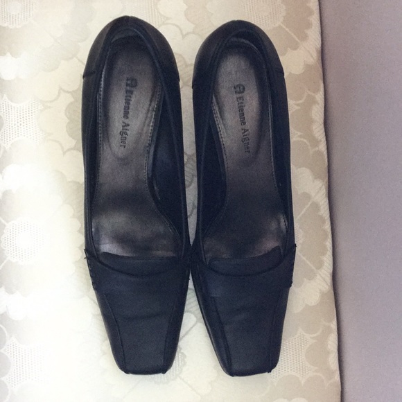 Etienne Aigner dress/work heels - Picture 2 of 5